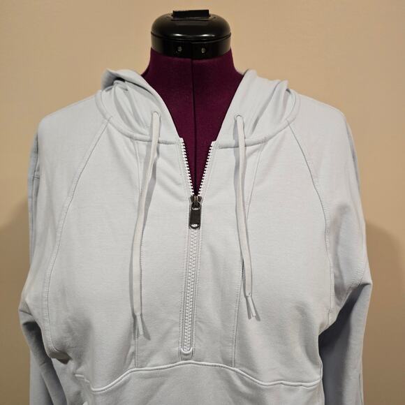 Women's Athleta Blue 1/4 Zip Athletic Hoodie | Size Medium - Picture 4 of 10